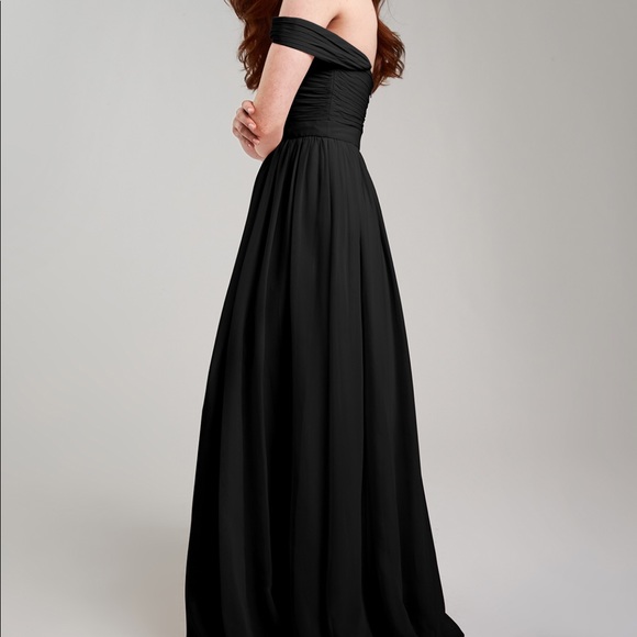 Weddington Way Black Gown - Picture 4 of 6